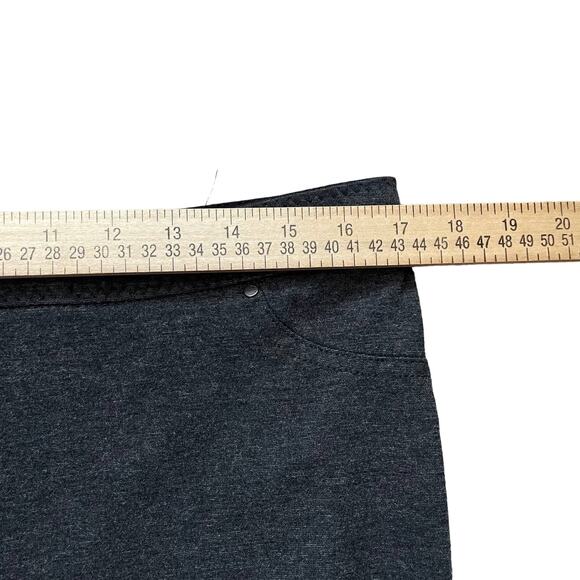 Chicos Size 2 Short (12) Faux Pocket Pants Charcoal Gray Stretch Straight Leg - Picture 9 of 11